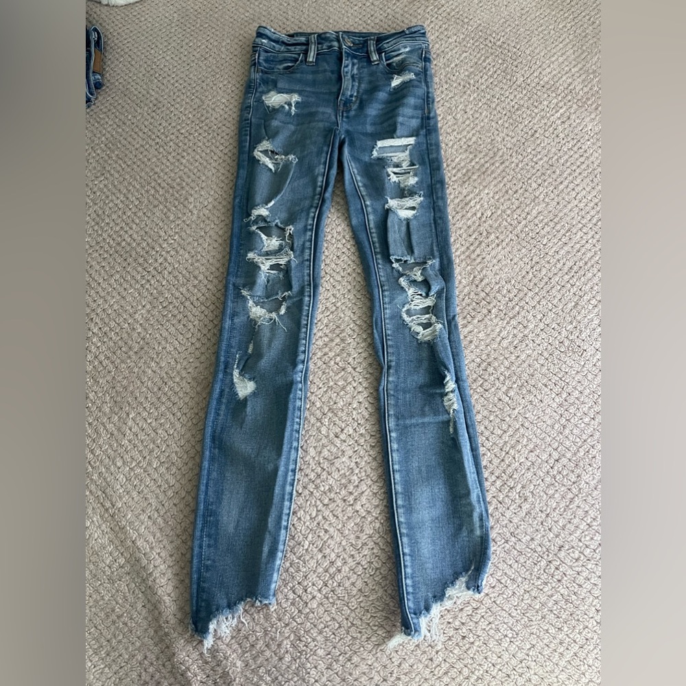 American Eagle Hi-Rise Jeans